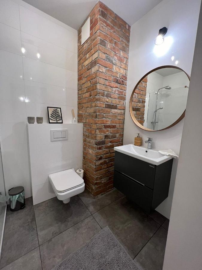 Apartament Kolejowa Hub Expo